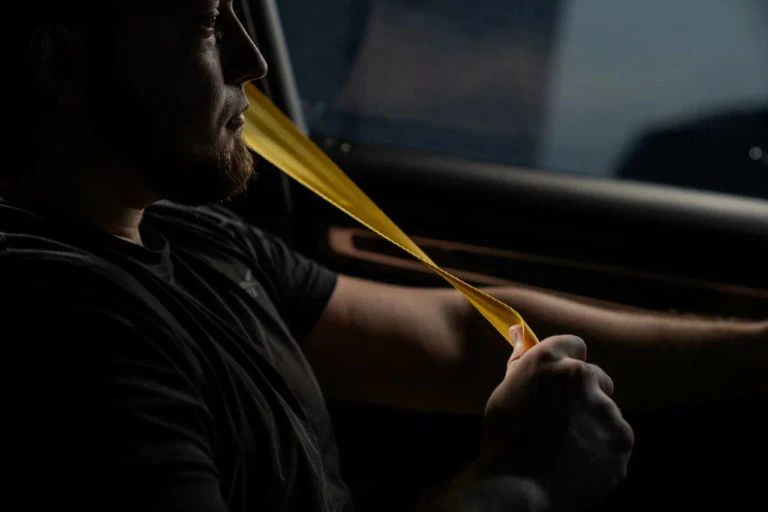 Цветные ремни безопасности — пример работы XT-TUNING